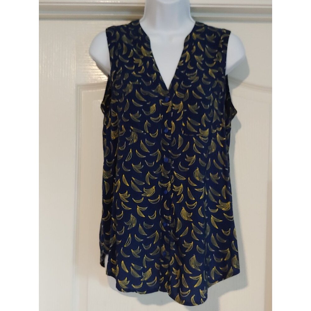 Maeve Womens Navy Bananas Fruit Button Sleeveless Office Teacher Top  4